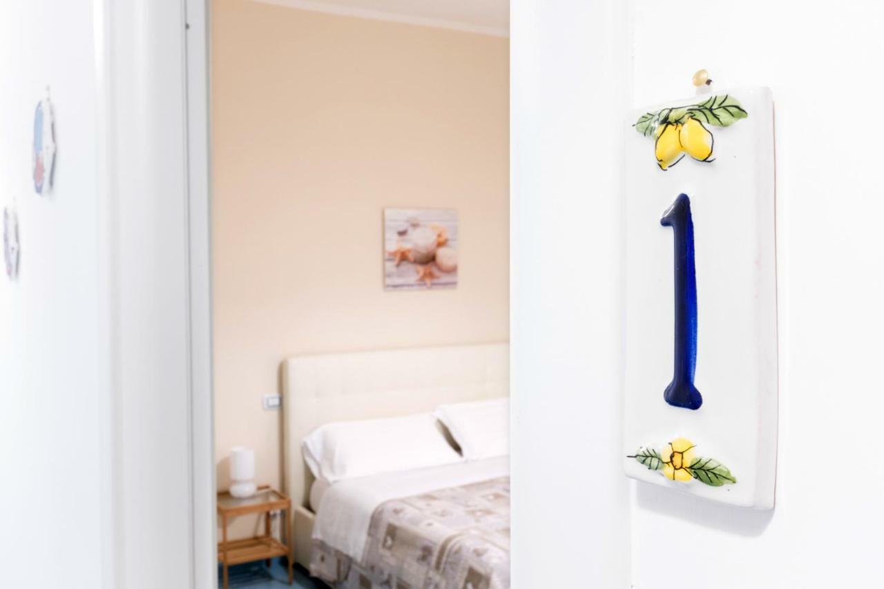 Ad Maiora Bed & Breakfast Salerno Exterior photo